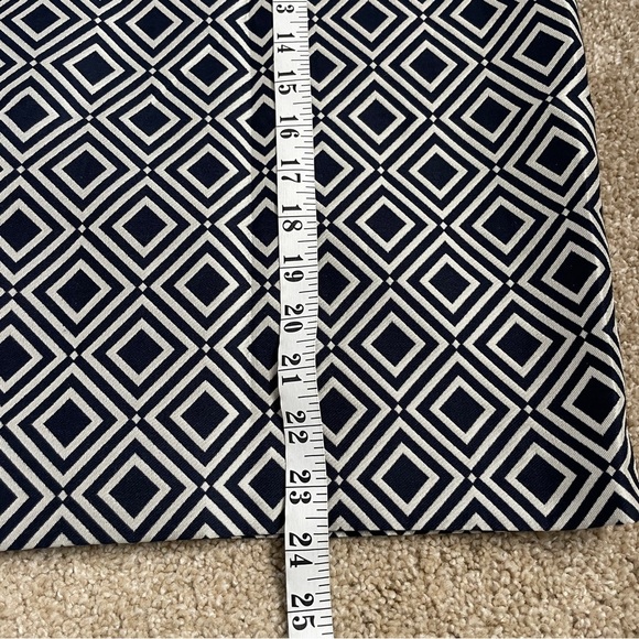 NEW Ann Taylor Diamond Print Jacquard Pencil Skirt Navy Blue Women’s Size 14 - Picture 9 of 10